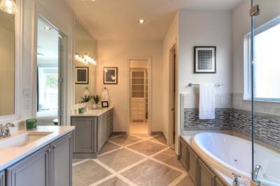 Kingston Homes Master Bathrooms Inspiration Gallery